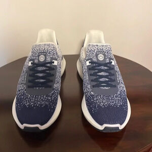 Peter Millar tennis shoes